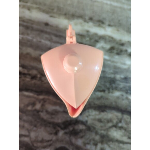 Vintage MCM Retro The Dripless One Pink Plastic Creamer Pitcher Lid Pulmosan - Picture 5 of 8